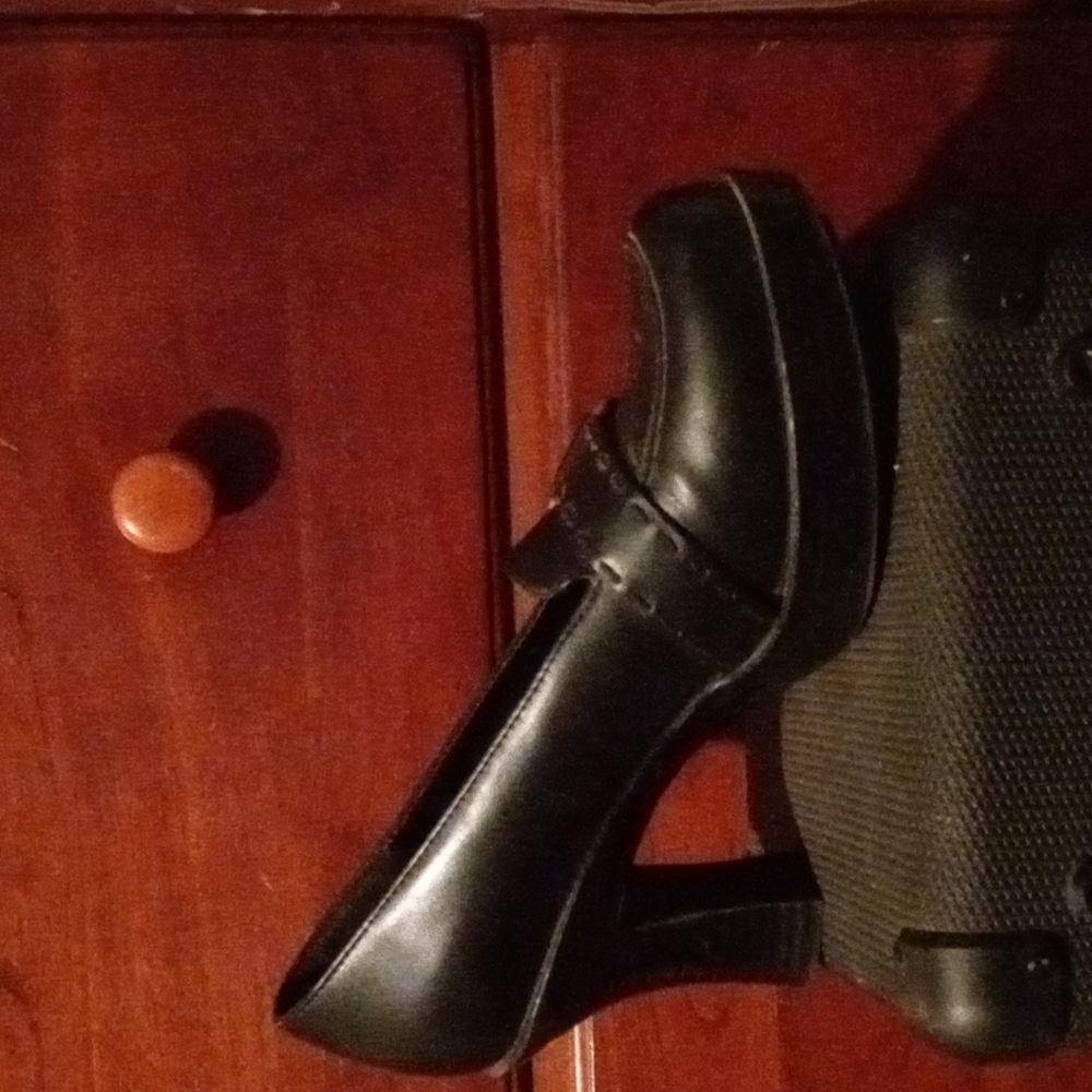 Cute Office Pumps - image 1